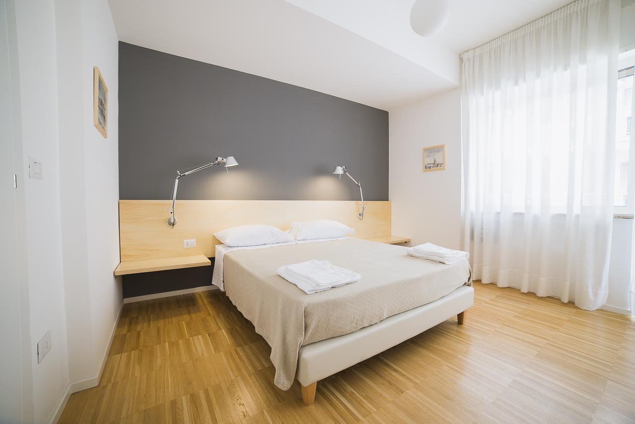 Bed and Breakfast Le Stanze Di Piazza Dei Martiri Neapel Exterior foto
